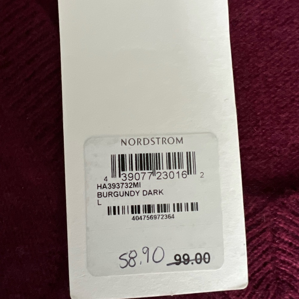 NWT Women's V-Neck Sweater - 100% Cashmere - Burgundy - Picture 6 of 6